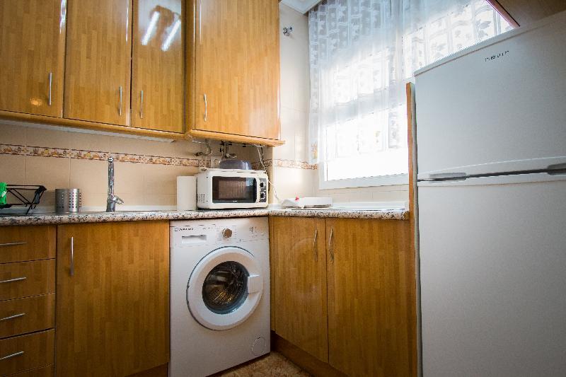Holidays2torremolinos Roquedal Apartment